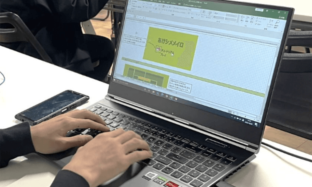 ちょっとした空き時間もゲーム制作に注力